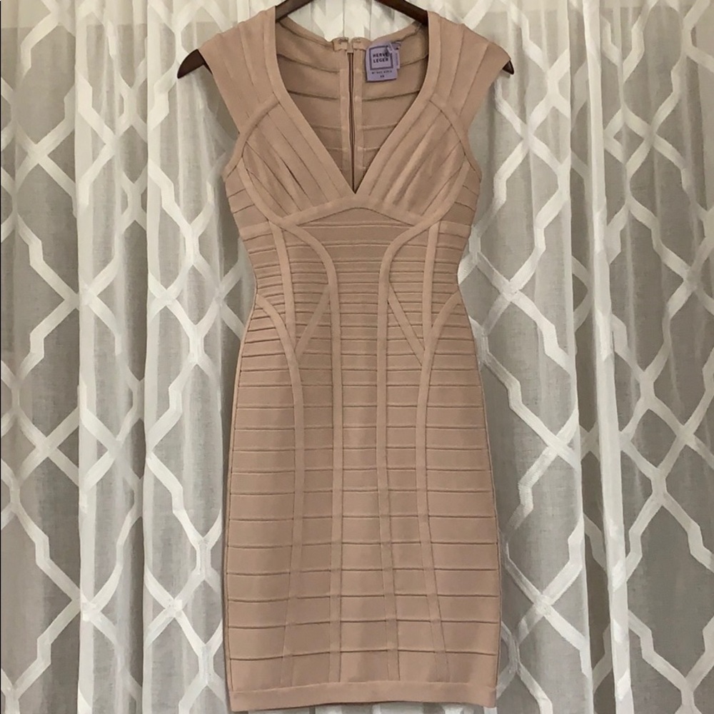 Classic bodycon dress